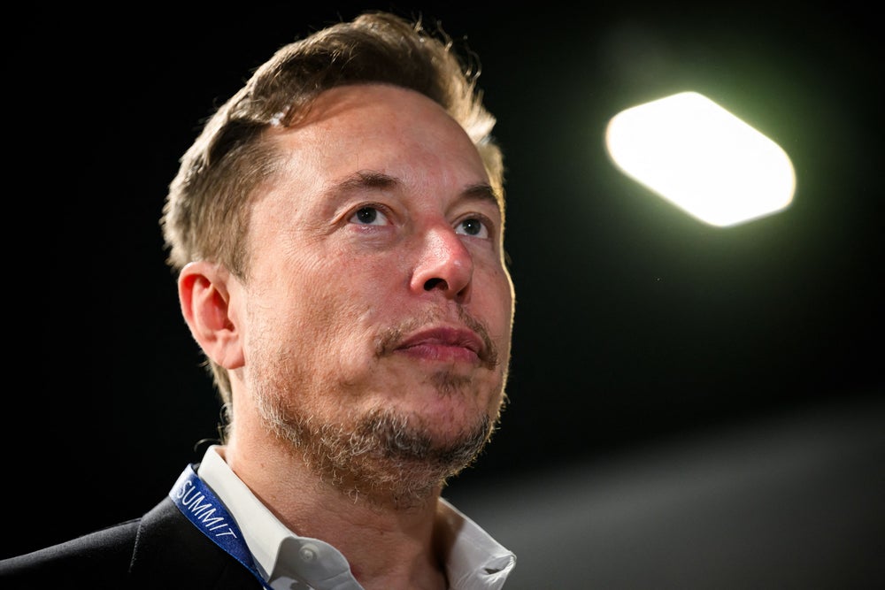 découvrez comment elon musk surmonte des défis majeurs tout en gérant un montant impressionnant de 224 millions de dollars. plongez dans les stratégies et les enjeux qui entourent ce leader innovant.