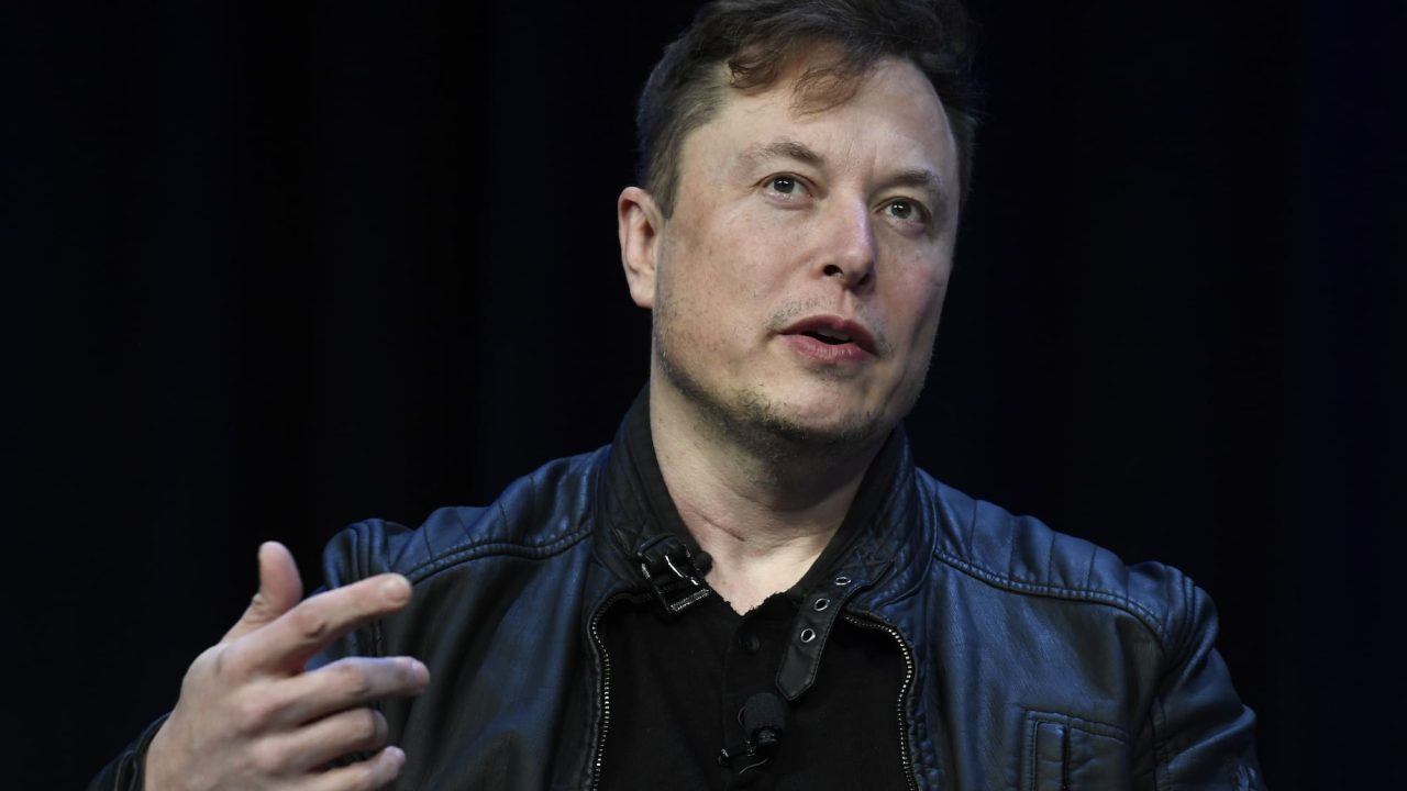 découvrez les pratiques trompeuses entourant tesla en france. analysez les allégations, les témoignages et les implications pour les consommateurs. informez-vous sur les enjeux de transparence dans l'industrie automobile.
