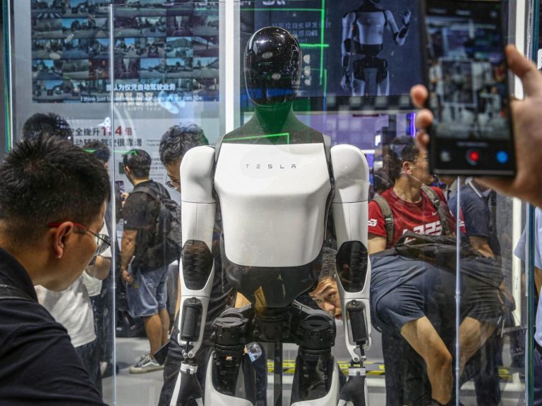 découvrez les robotaxis tesla de 2026 : une révolution dans le transport autonome qui allie technologie de pointe et confort pour un voyage sûr et efficace. plongez dans l'avenir des transports avec tesla !