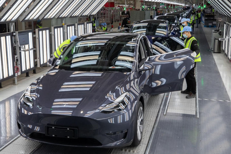 découvrez comment smart attire les mécontents de tesla en italie, en offrant des alternatives attrayantes et innovantes pour les conducteurs en quête de véhicules électriques compétitifs et économiques.