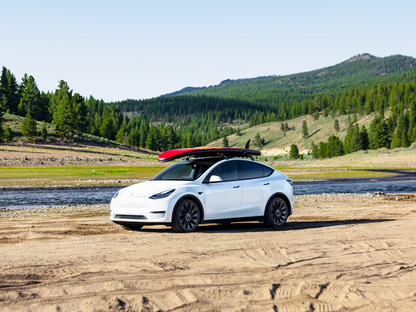 découvrez la tesla model y performance, une révélation alliant puissance et innovation. plongez dans ses caractéristiques impressionnantes, sa technologie avancée et son design futuriste qui redéfinissent l'expérience de conduite électrique.