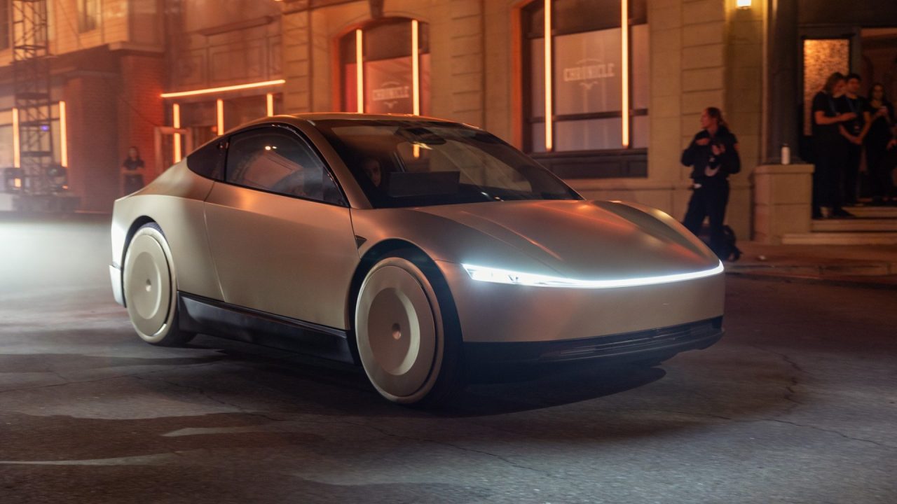 découvrez l'avenir des transports avec les robot-taxis tesla. alliant innovation technologique et éco-responsabilité, ces véhicules autonomes transforment la mobilité urbaine en offrant une expérience de conduite sûre et efficace. embarquez pour un voyage intelligent et durable.