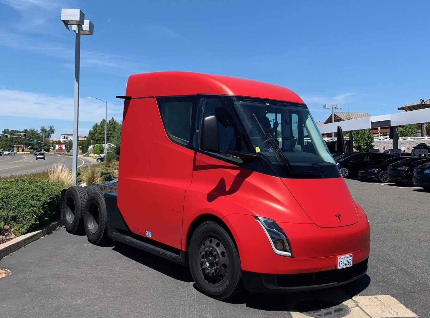 découvrez le sommet des véhicules électriques avec tesla, où innovation, performance et durabilité se rencontrent. explorez les dernières avancées en matière de technologie automobile et rejoignez la révolution verte avec tesla.