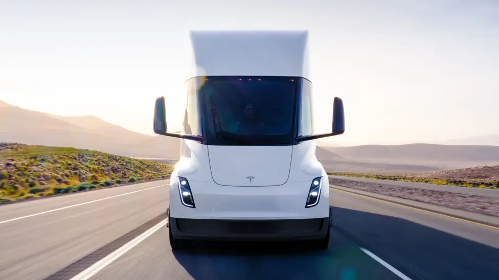 découvrez la vente du tesla semi en europe, un révolutionnaire camion électrique alliant performance, efficacité énergétique et durabilité. suivez les dernières actualités et opportunités d'acquérir ce véhicule de transport innovant dès maintenant.