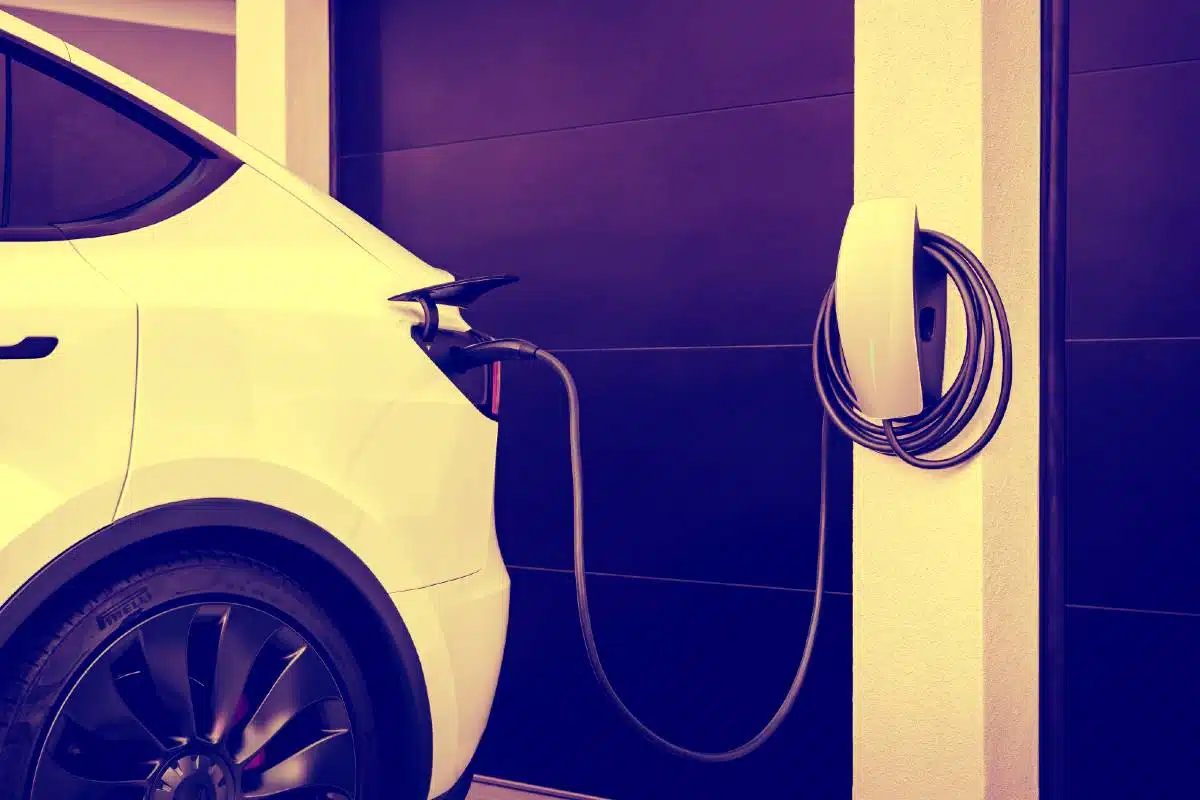 découvrez les stations de recharge tesla dans le maine-et-loire. trouvez facilement un point de recharge près de chez vous pour un voyage sans souci et profitez pleinement de votre véhicule électrique.
