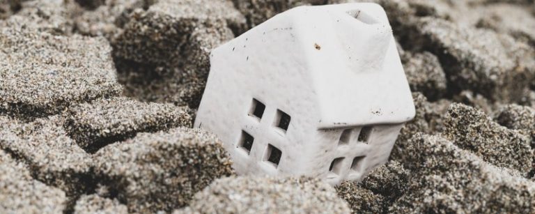 découvrez les principaux risques couverts par l'assurance habitation, comment vous protéger efficacement et choisir la meilleure formule pour sécuriser votre logement et vos biens.