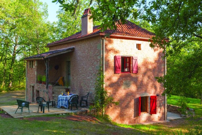 assuréa et fidelidade innovent ensemble pour transformer l'assurance habitation, offrant des solutions modernes, flexibles et adaptées à vos besoins.