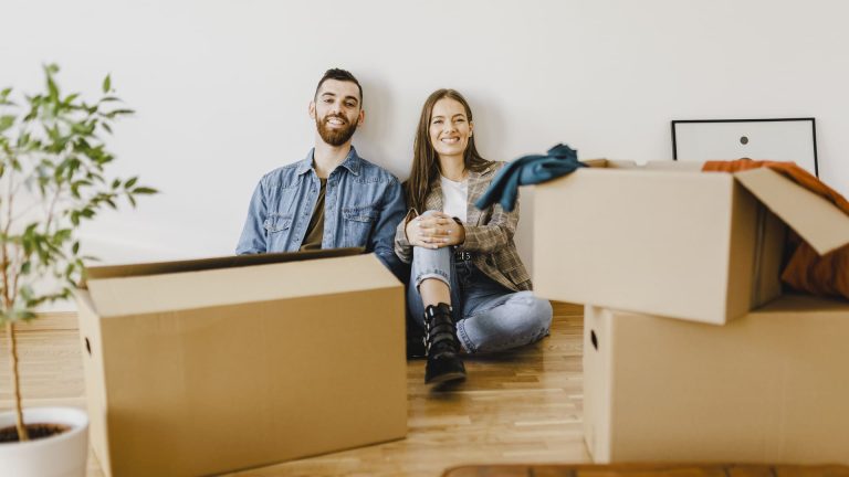 découvrez pourquoi un français sur trois fait face à un coût élevé de l'assurance habitation et comment mieux gérer ce budget essentiel.